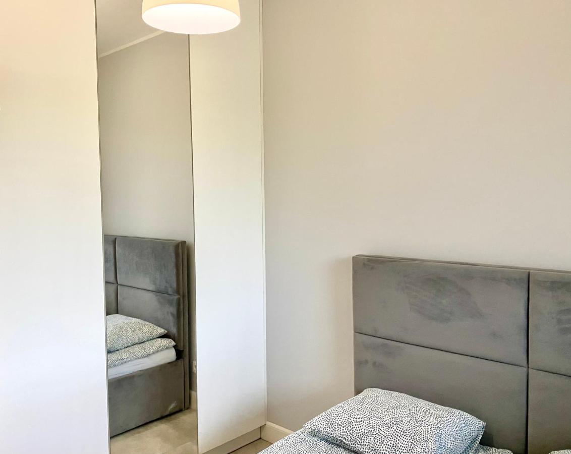 Project Comfort Apartament Zeromskiego 1/7 Metro Slodowiec Varsavia Esterno foto